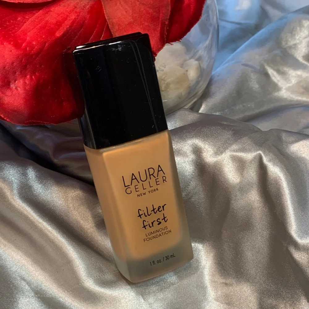 🌹Laura Geller Filter First Luminous Foundation - COGNAC Warm Tan Shade